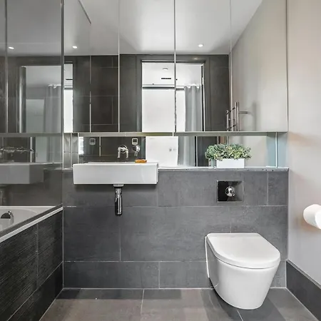 New Build-Air Con-2 Bedroom-Two Bathrooms Apt 6 London Exterior photo